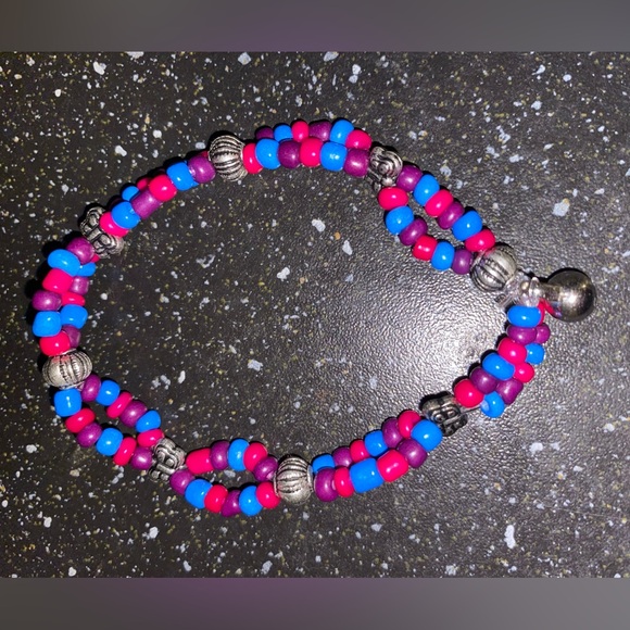 PRIDE COLLECTION Bisexual Coloured Beaded Bracelet w Ceramic & Metal Beads - Picture 1 of 3